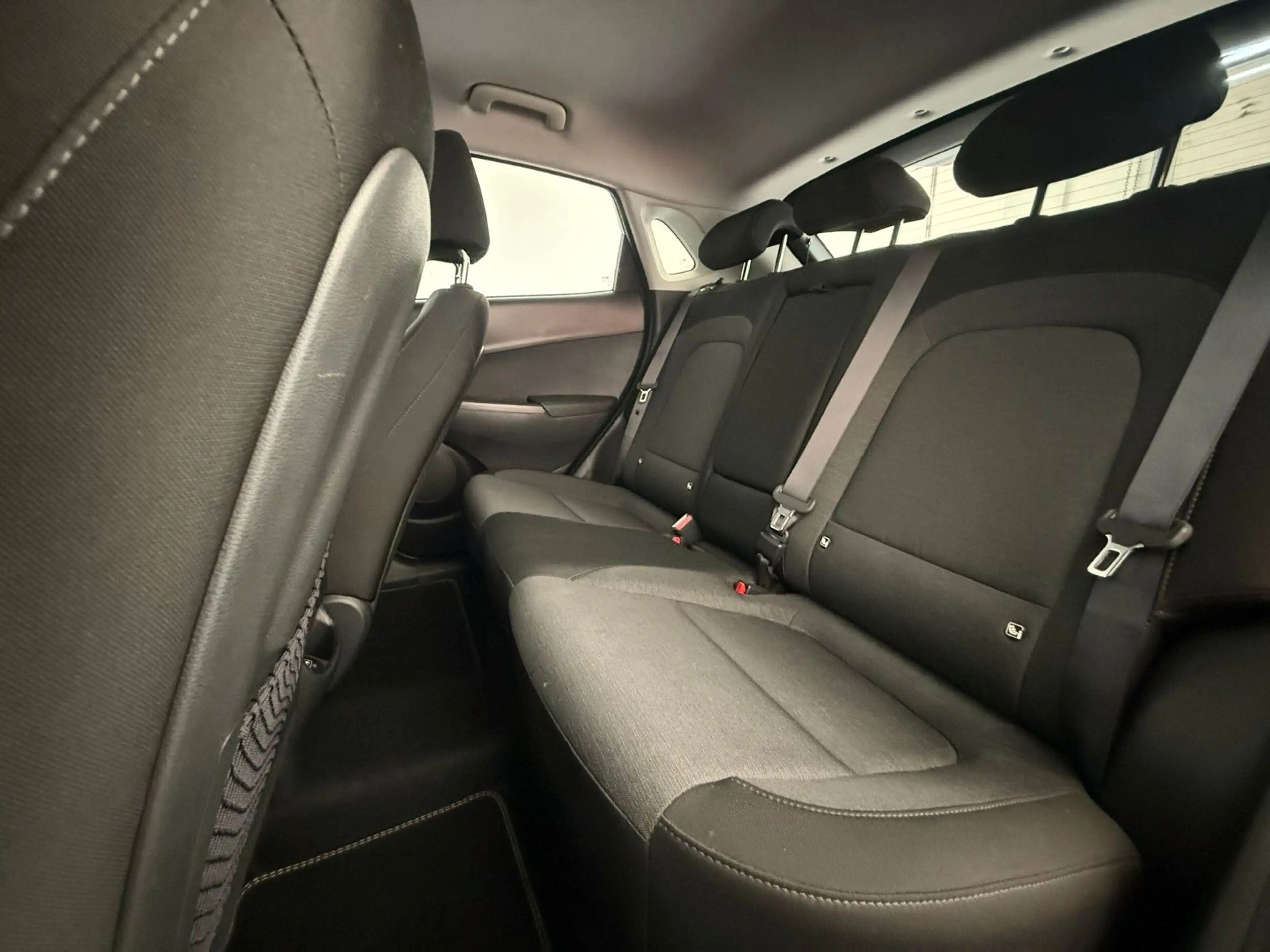 Hyundai KONA KONA 30+EDITION|SOH96%|Garantie03/30|ACC — photo 10