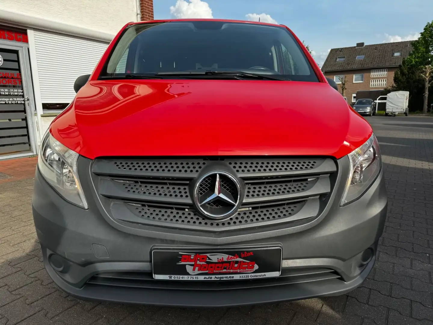 Mercedes-Benz Vito Kasten 111 CDI FWD Klima Navi RFK Sortimo Rot - 2
