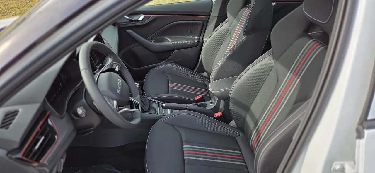 Skoda Kamiq Kamiq 1.0 TSI DSG Monte Carlo 7