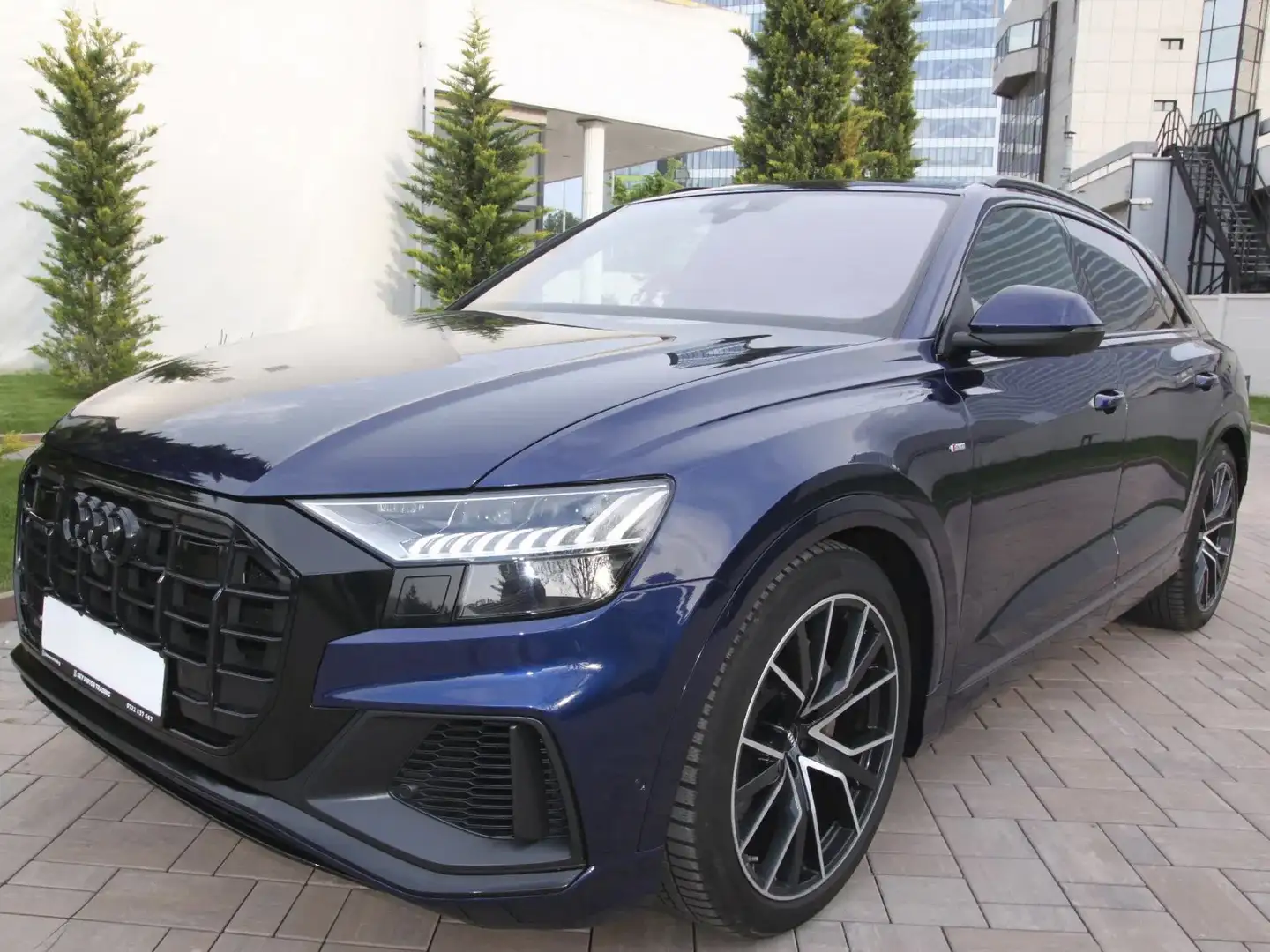 Audi Q8 Q8 50 TDI quattro tiptronic Blau - 1