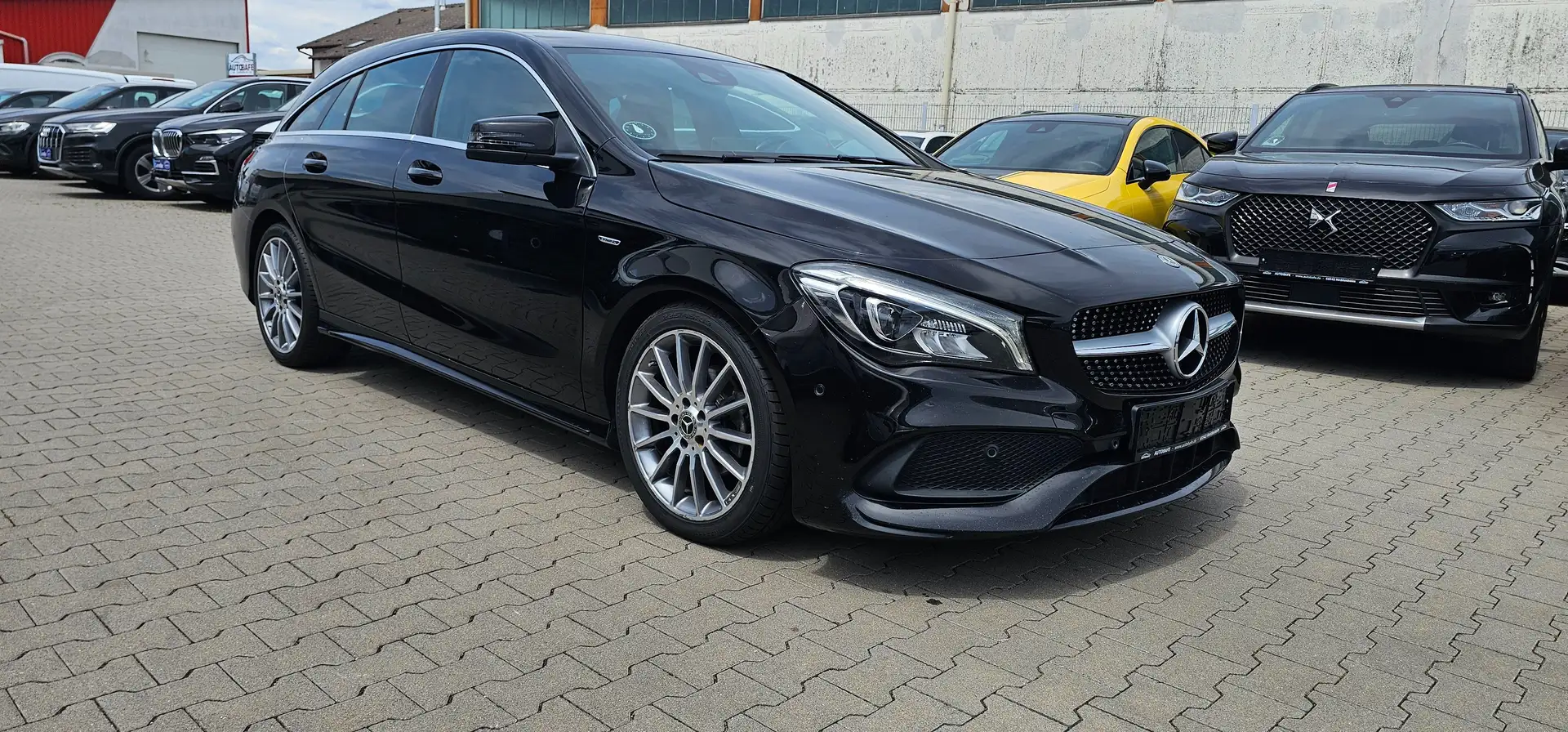 Mercedes-Benz CLA 200 CLA 200 CDI / d Kamera*Navi*LED*Leder Schwarz - 1