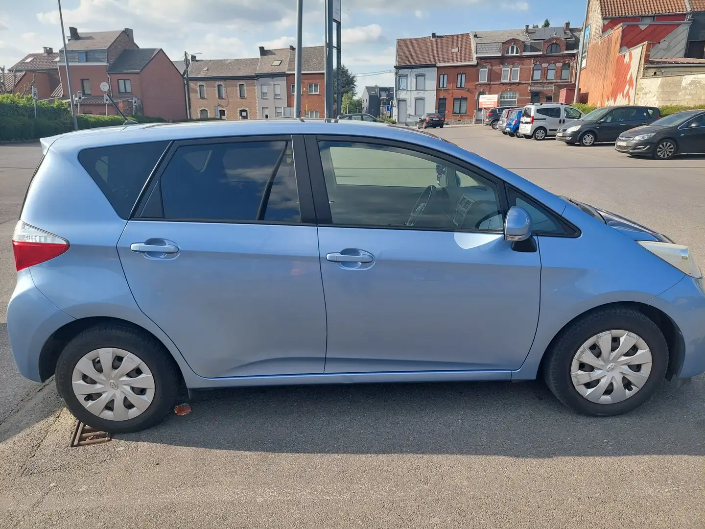 Toyota Verso-S Verso S 1.33 VVT-i Luna - 1