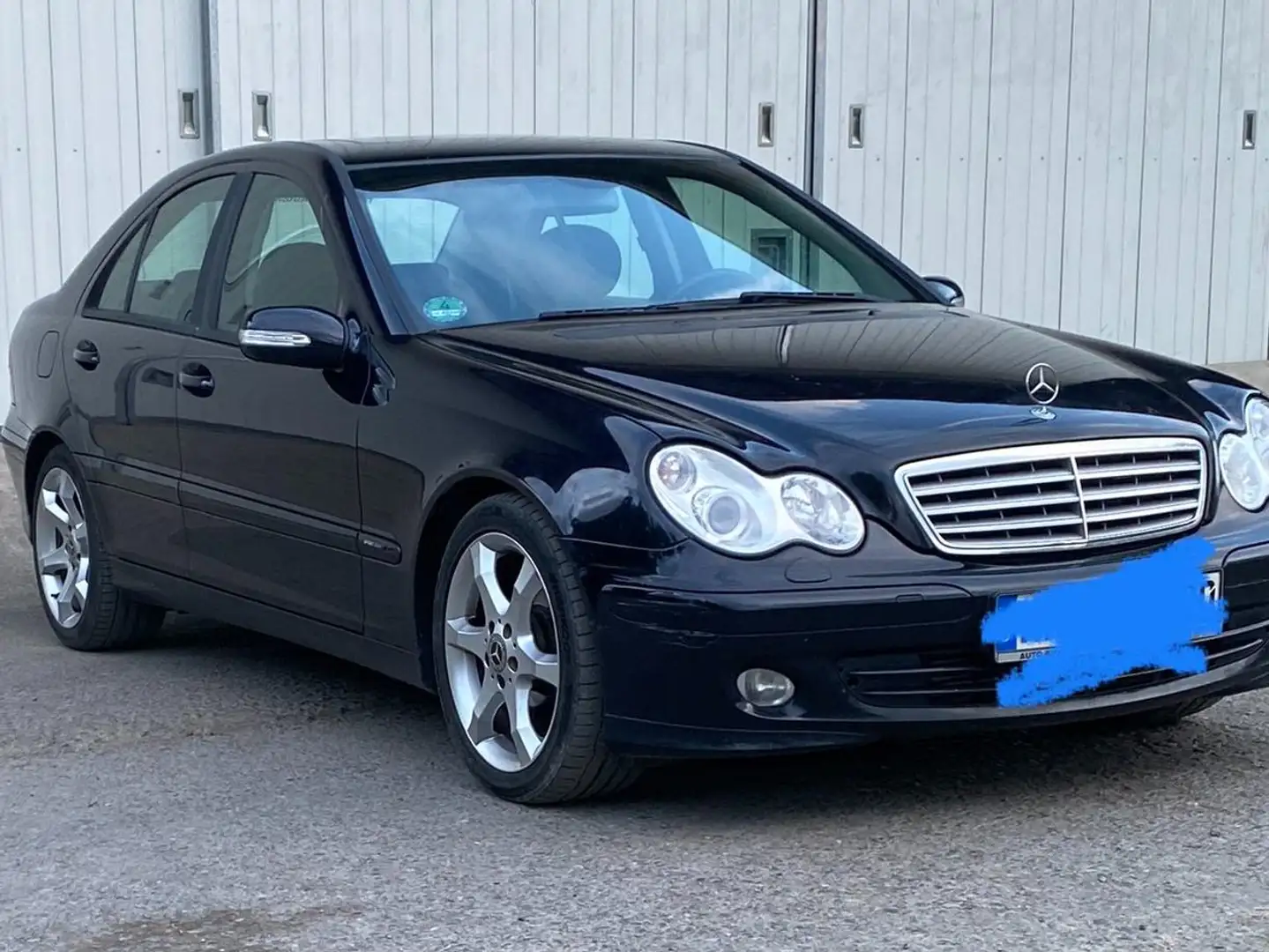 Mercedes-Benz C 220 C 220 CDI Automatik Classic DPF Sport Edition + Schwarz - 2