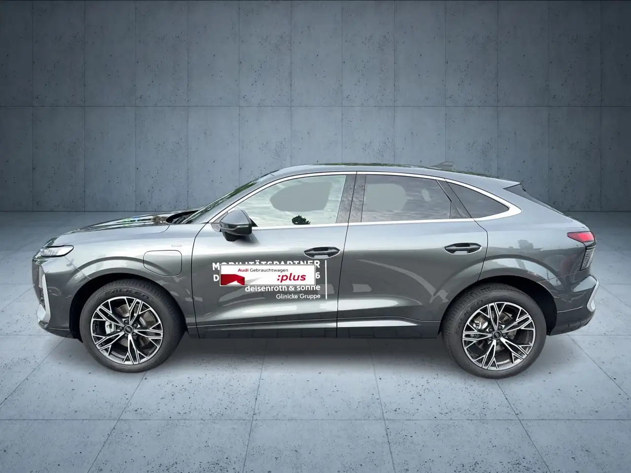 Audi Q3 e-hybrid 200 kW S tron ic 2