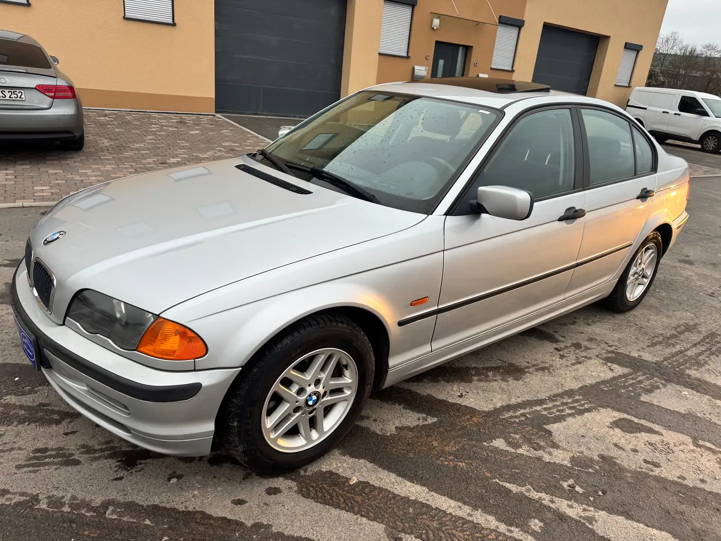 BMW 318 318 garantie Automatik e46 Argent - 1