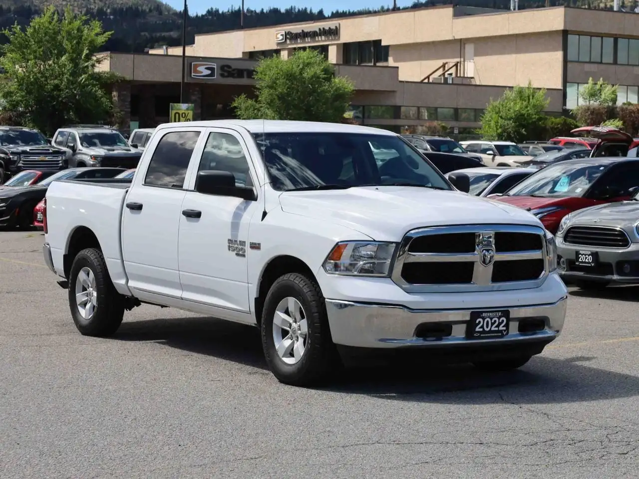 RAM 1500 снимка RAM 1500