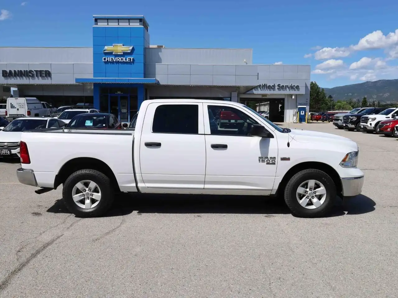 RAM 1500 снимка RAM 1500