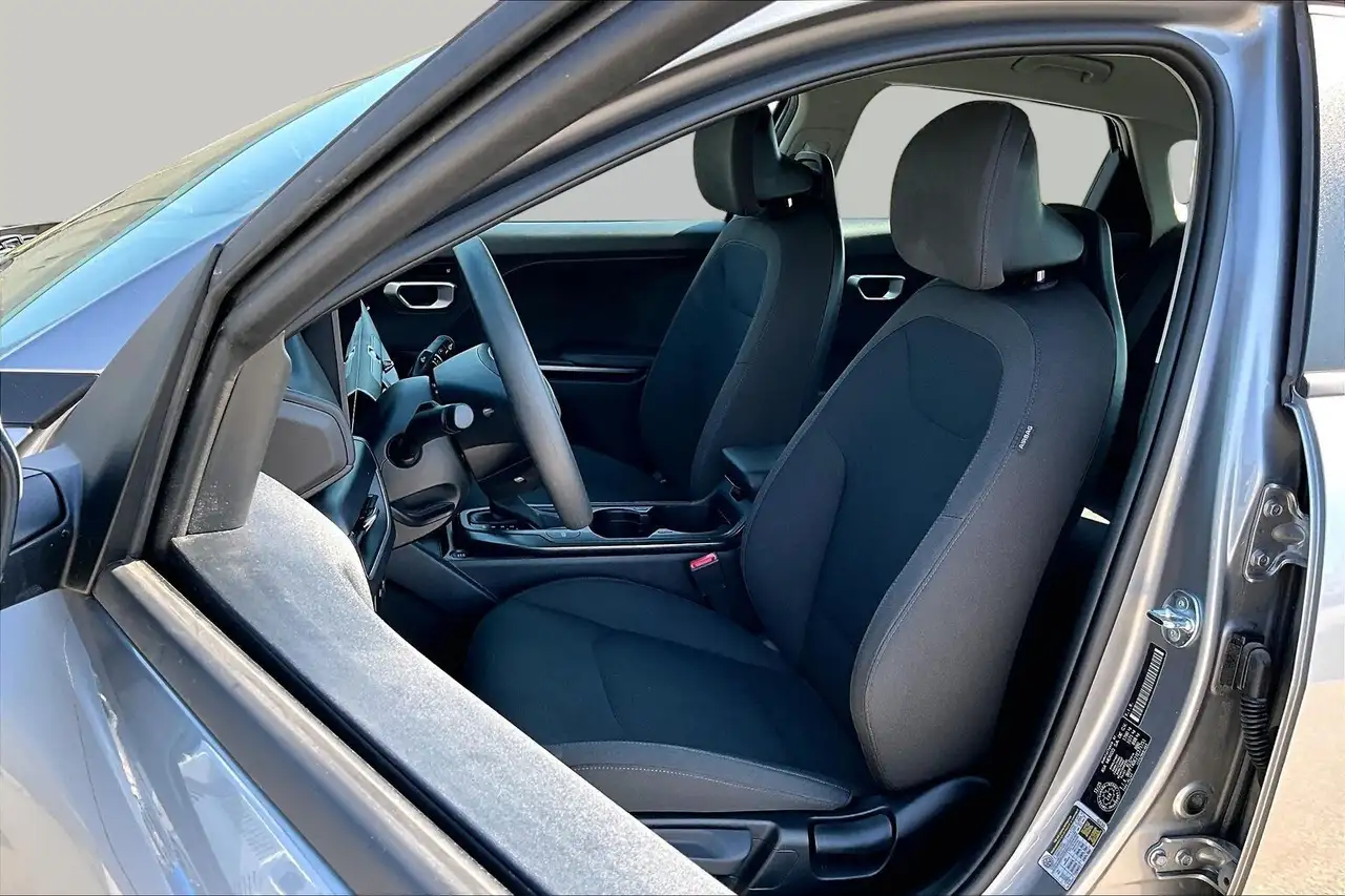 Kia K4 fotografie Kia K4