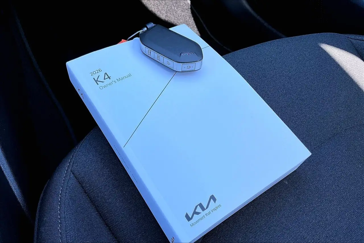 Kia K4 fotografie Kia K4