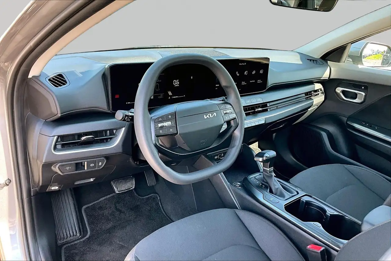 Kia K4 fotografie Kia K4