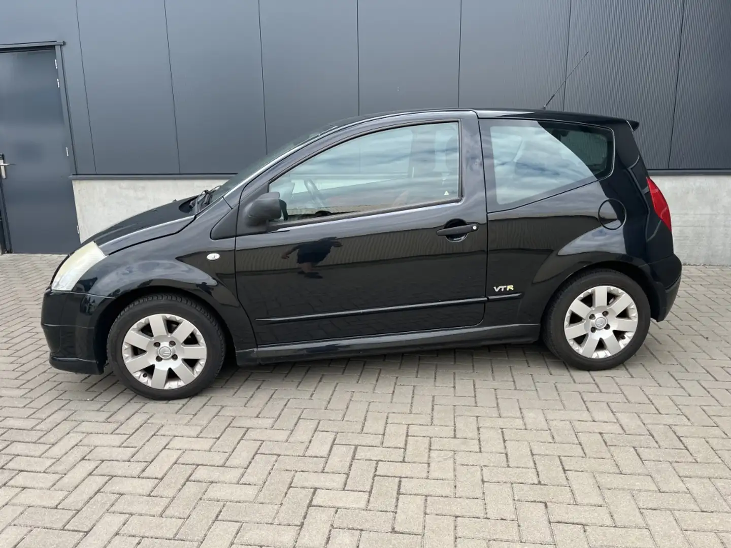 Citroen C2 1.4i VTR Zwart - 2