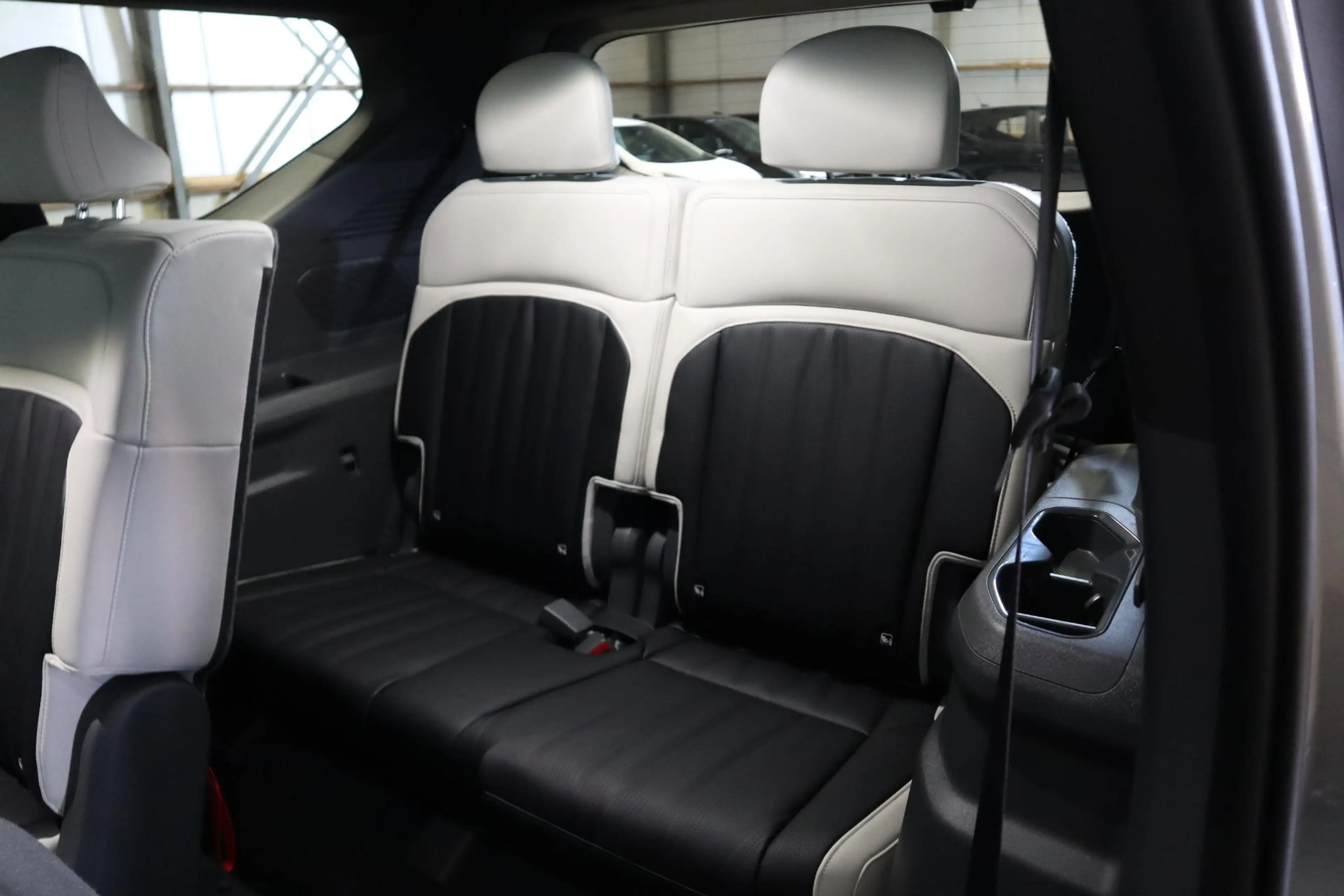 Kia EV9 GT-Line AWD 99.8 kWh dual motor | 7-zits | — photo 11