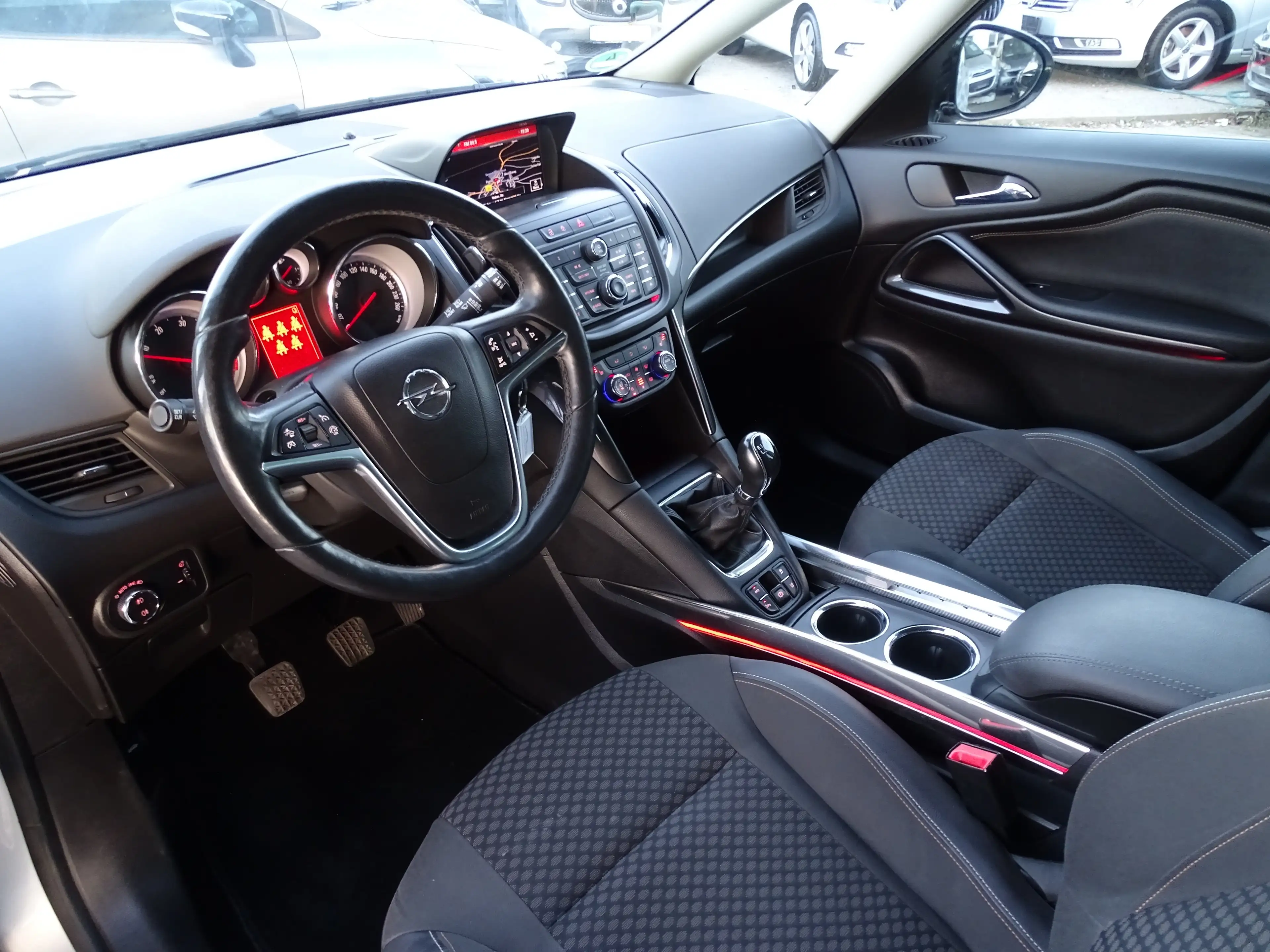 Opel Zafira Tourer 2.0 CDTI Innovation"KAMERA"XENON"LEDER"NAVI"EURO6d — photo 11