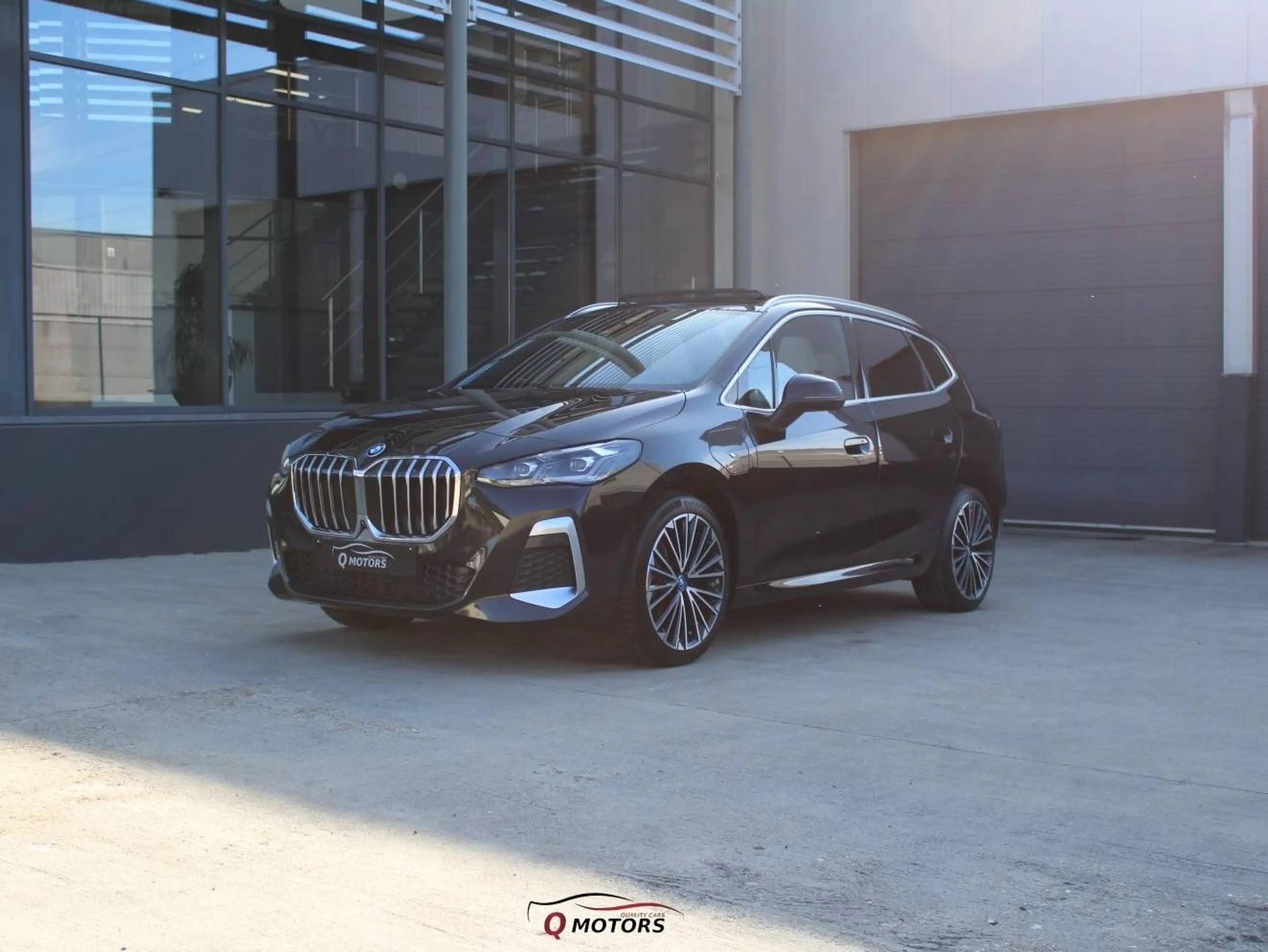 BMW 230 Active Tourer PHEV/MEGA VOL/PANO/LED/360/HARMAN KARDON/KEYLESS/ACC/TREKHAAK/GARANTIE/ — photo 4