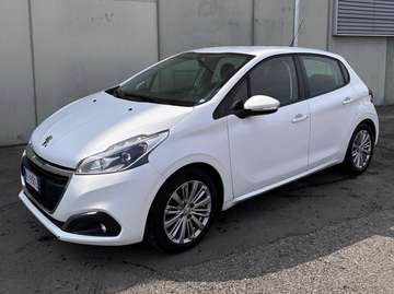 208 I 2015 5p 1.2 puretech Allure 82cv
