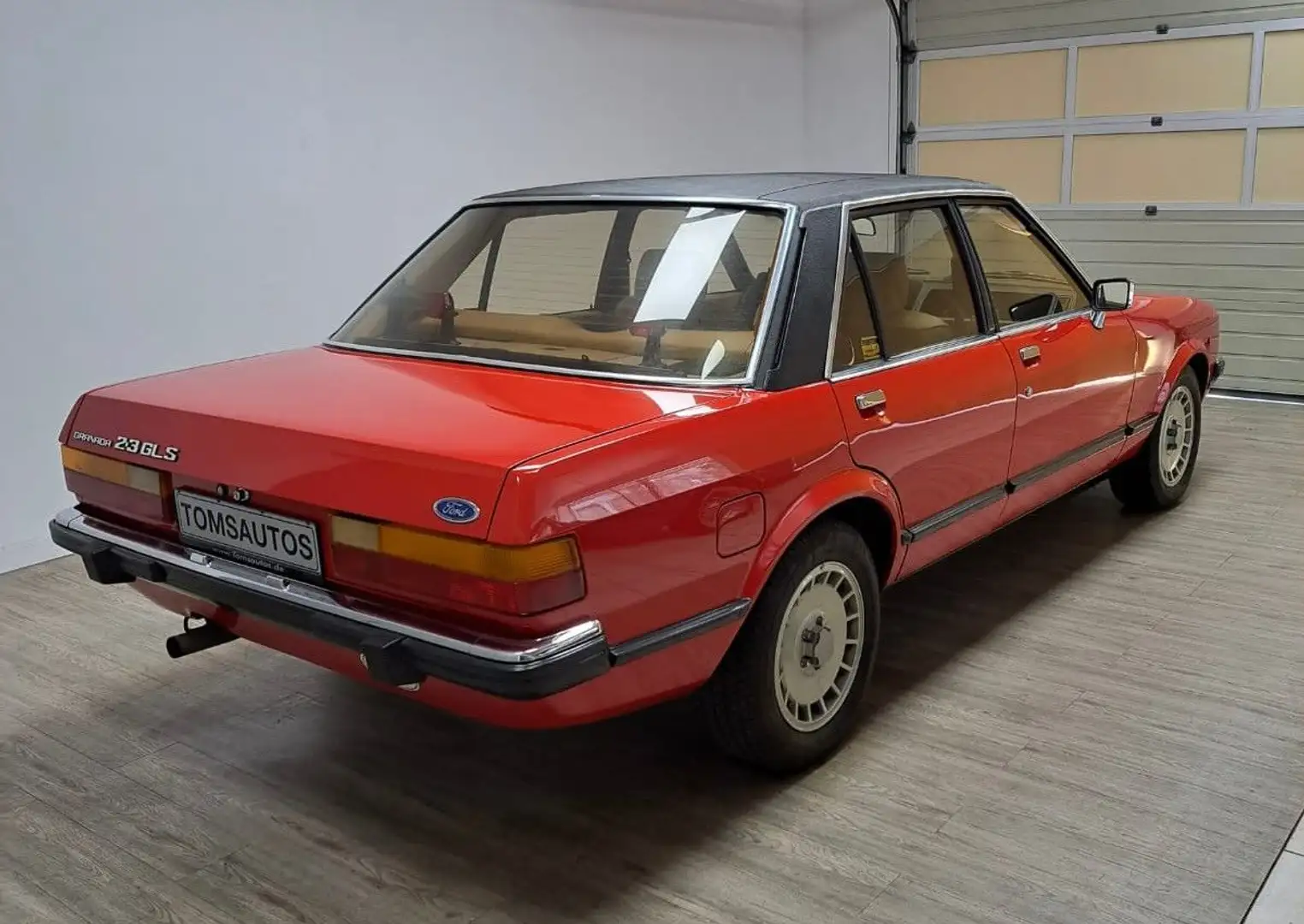 Ford Granada 2,3GLS 1.Hand Klima H-Zulassung Červená - 2