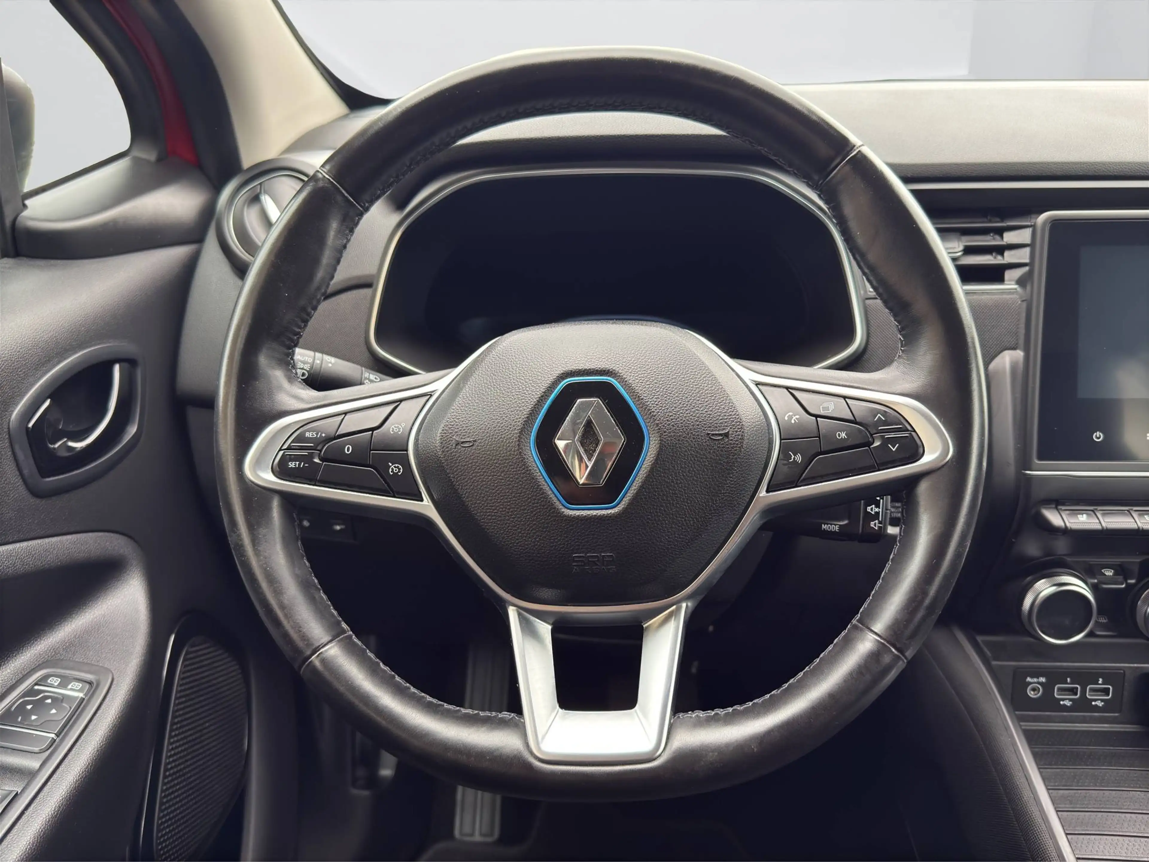 Renault ZOE Life — photo 13