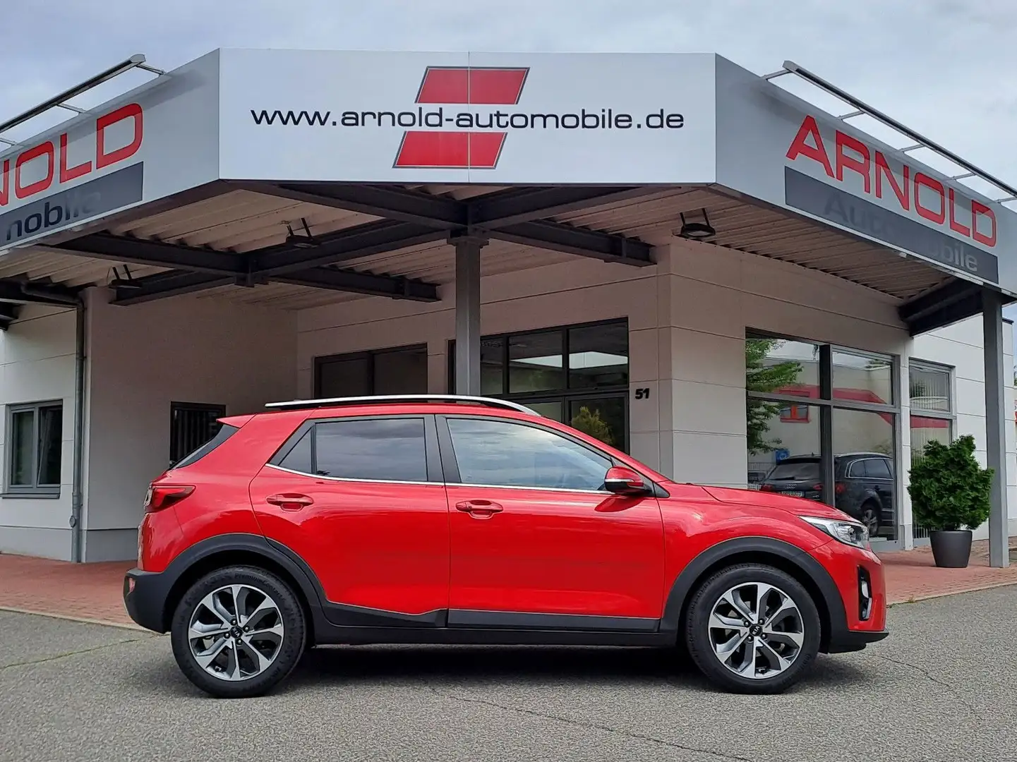 Kia Stonic 1.0 T-GDI (Kamera, Navi, Lenkradheizung) Rojo - 2