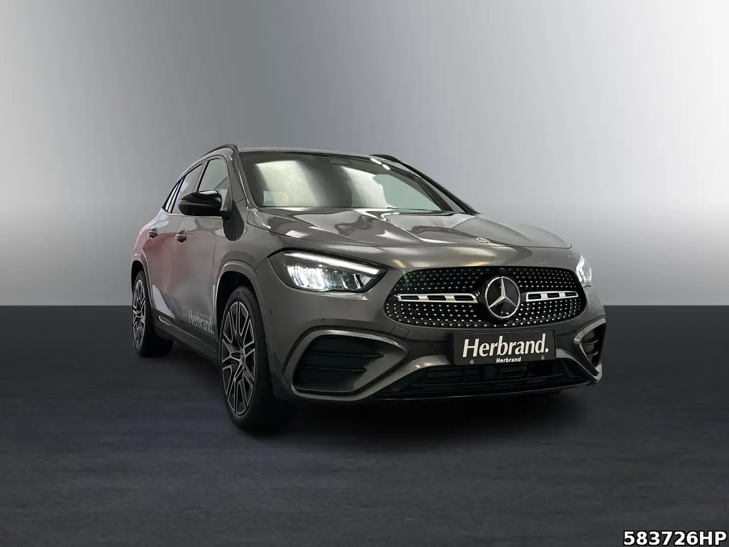 Mercedes-Benz GLA 200 d +AMG-LINE+PANO+AHK+360KAMERA+ Grau - 2