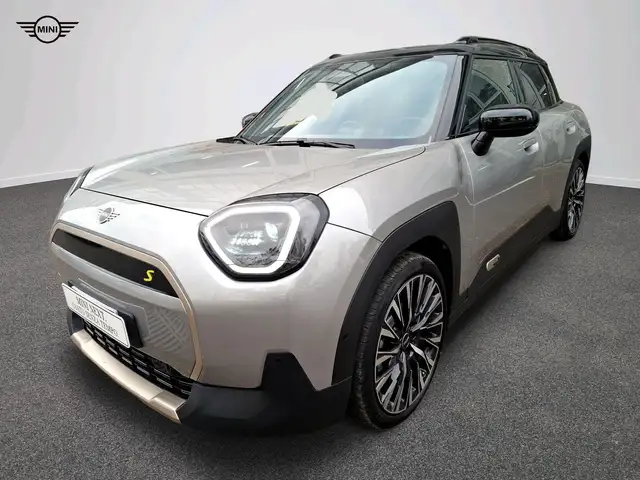 MINI Aceman Favoured