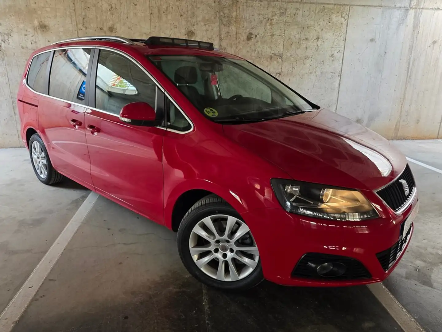 SEAT Alhambra 2.0TDI CR Start&Stop Style 177 Rojo - 2