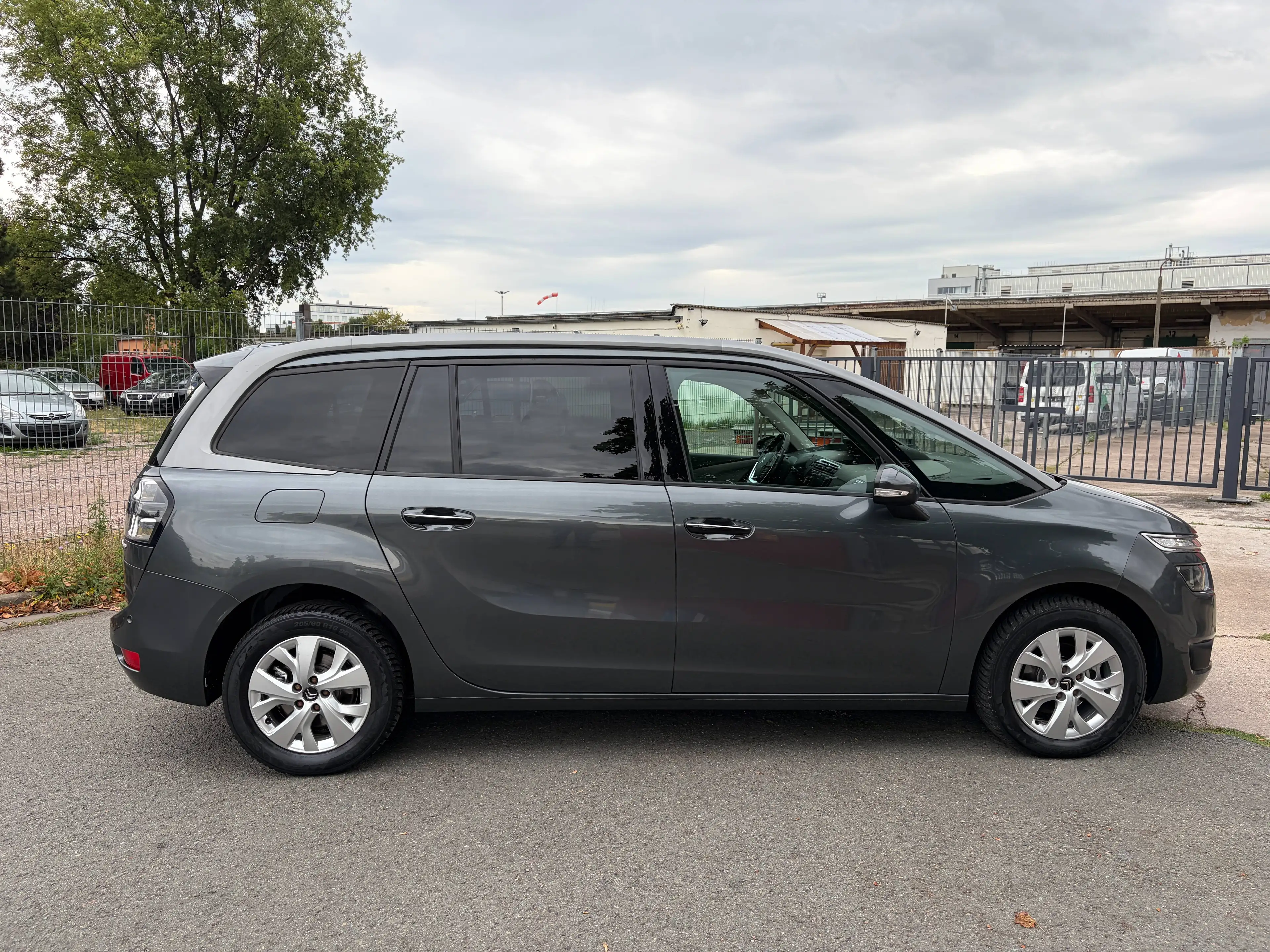 Citroen Grand C4 SpaceTourer Selection 7 Sitze — photo 6
