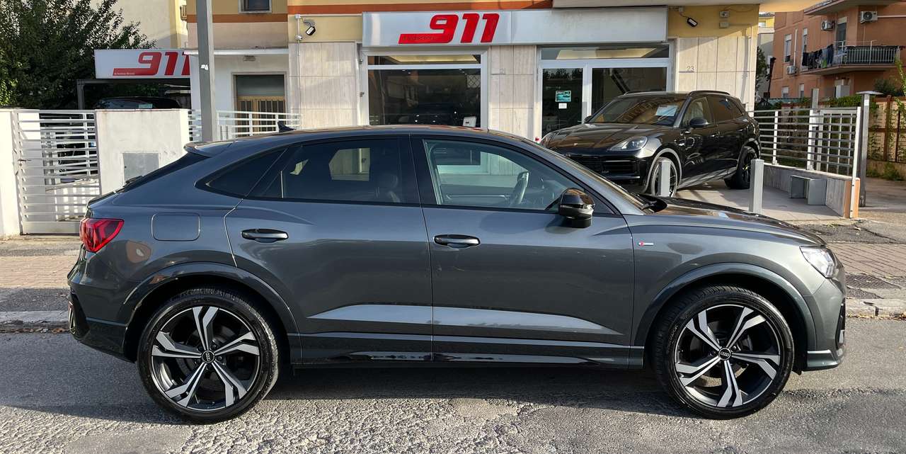 Audi Q3 SPB Sportback 35 2.0 tdi S line Tetto 20" 360 view