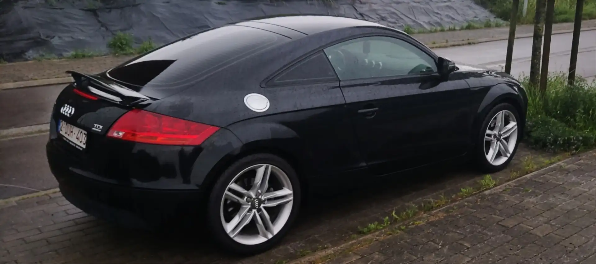 Audi TT Coupé 2.0 TDi Quattro DPF - 2