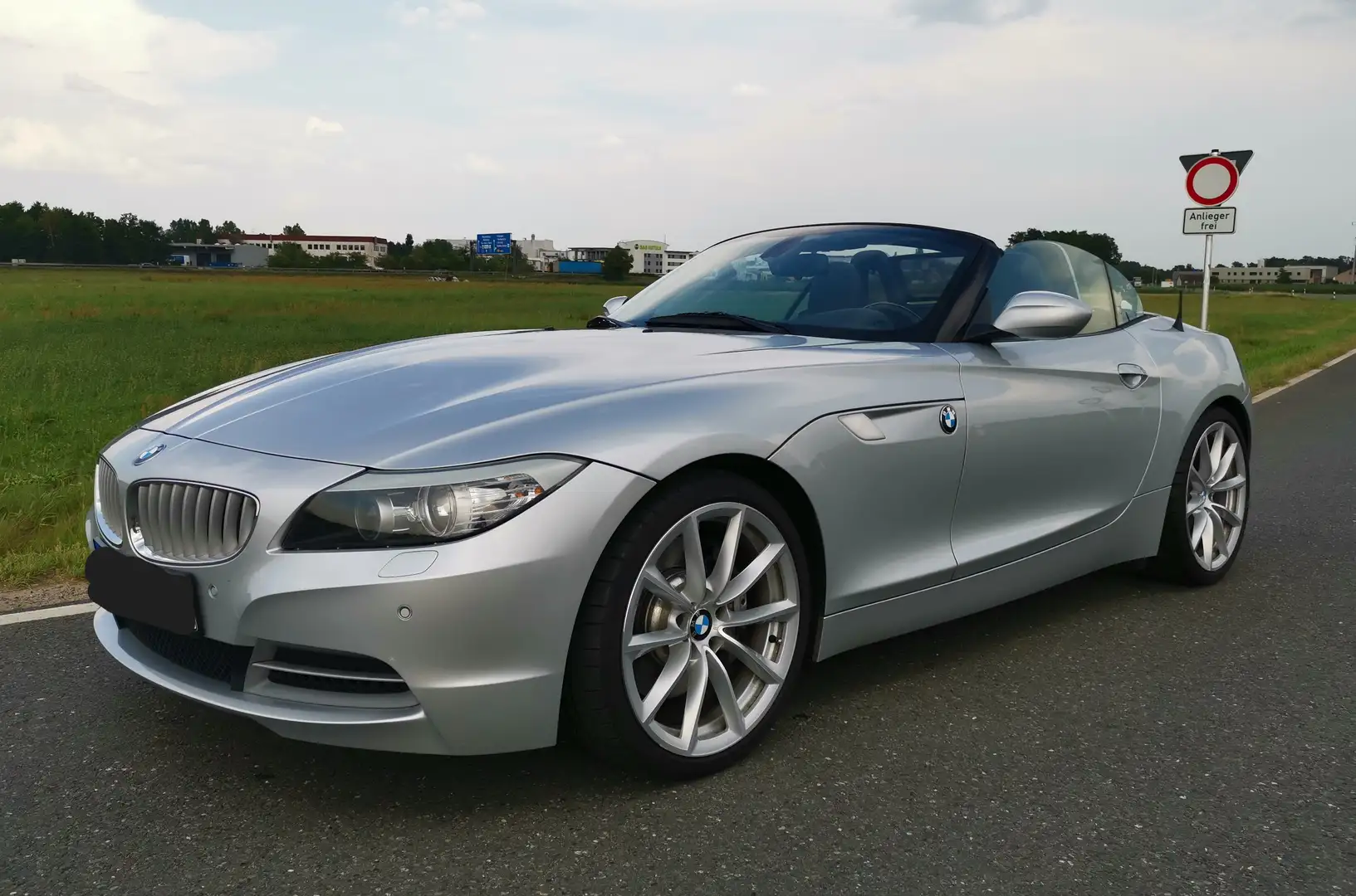 BMW Z4 Z4 sDrive35i Aut. – Top gepflegt – 19 Zoll Silber - 1