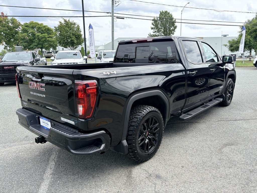 2026 GMC Sierra 1500 ELEVATION+ / CUIR / 5.3L / Crew Cab / TAUX 2.99% — снимка 1