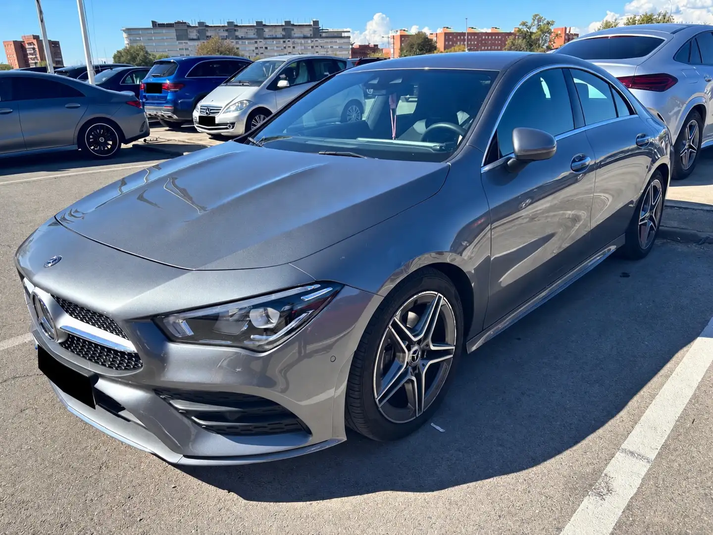 Mercedes-Benz CLA 180 AMG Line CLA Shooting Brake 180 AMG Line 7G-DCT Gris - 1