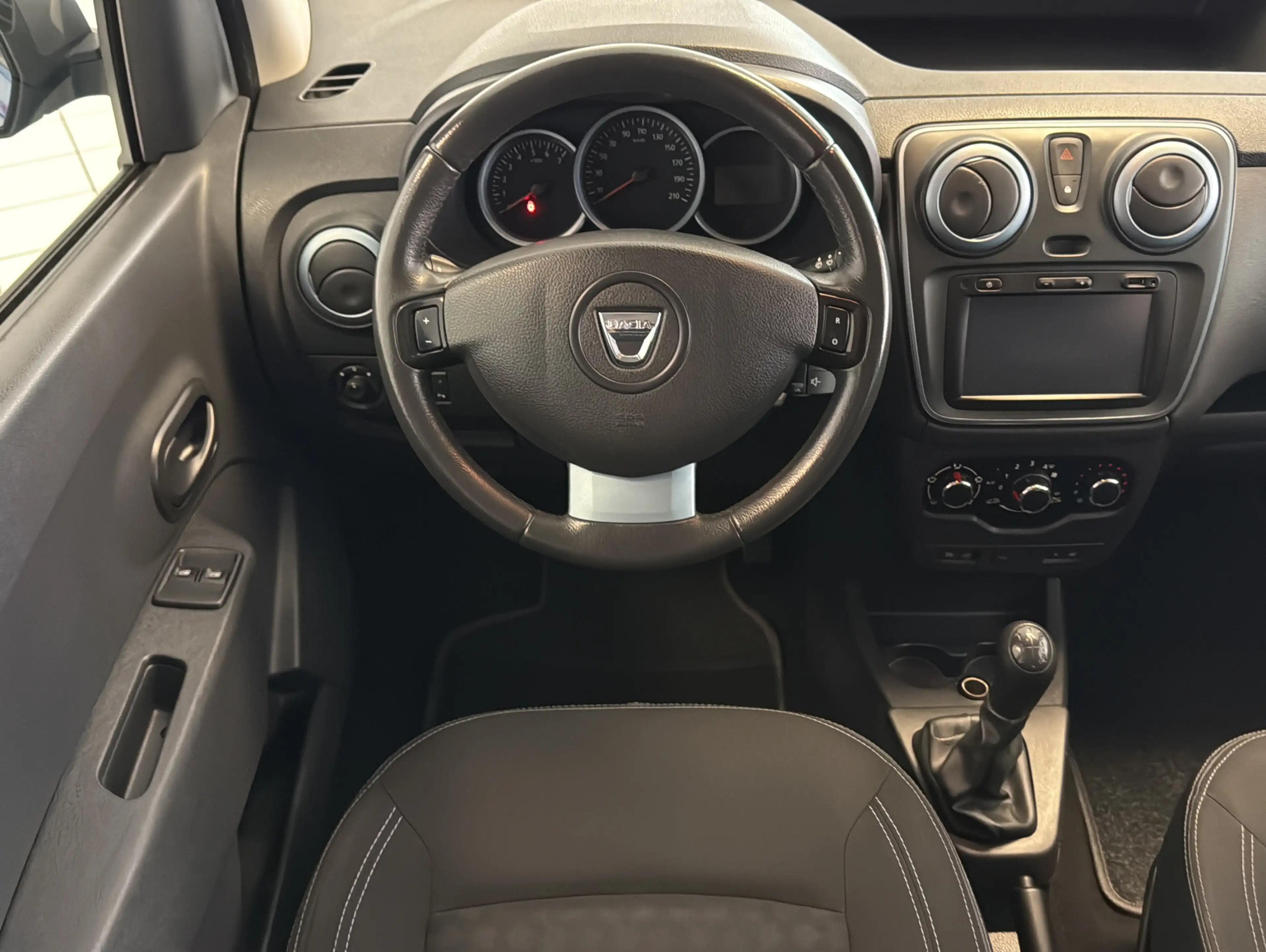 Dacia Dokker 1.2 Stepway|Navi|SHZ|Klima|Alufelgen| — photo 9