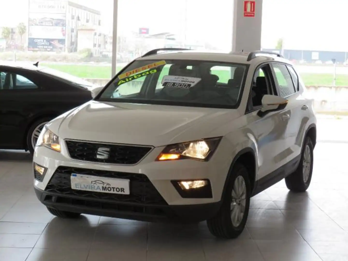 SEAT Ateca 1.6 TDI Style Blanc - 1