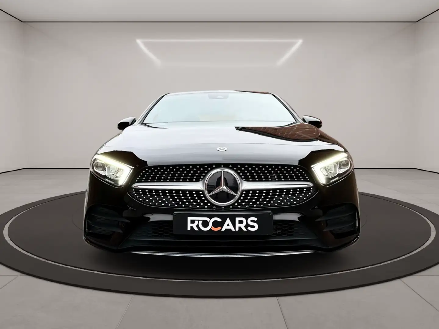 Mercedes-Benz A 180 A 180 *AMG PACK*NEW MODEL*GPS*LED*CAM*CARPLAY*GARANTIE 12MOIS Negro - 2