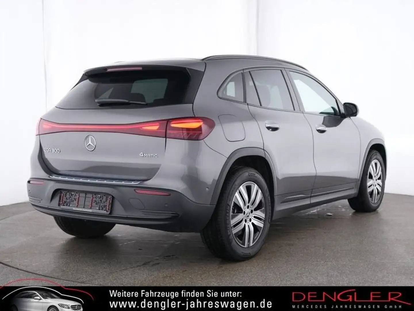Mercedes-Benz EQA 300 4M FAP*AHK*360*NIGHT*ELECTRIC Advanced+ Gris - 2