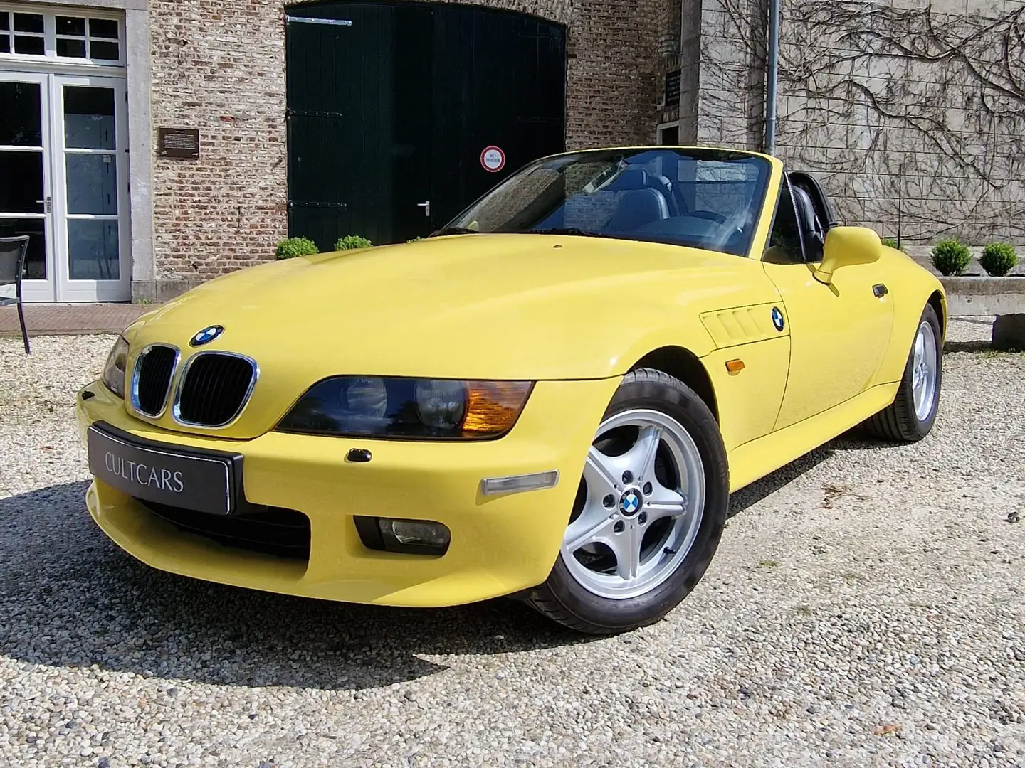 BMW Z3 Individual Geel - 1