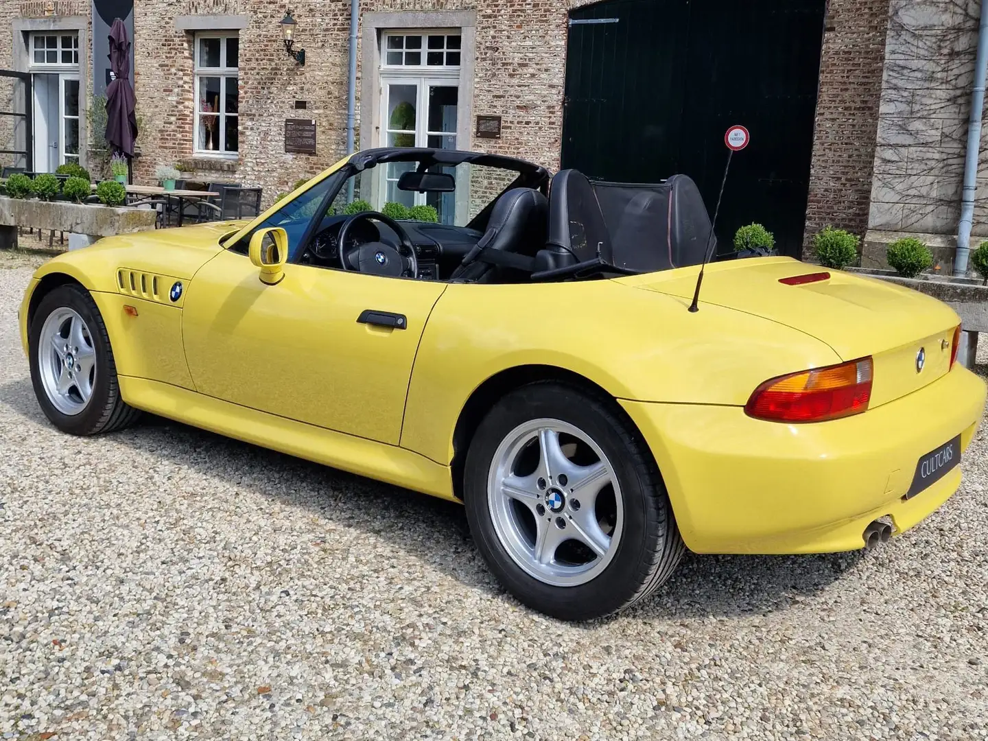 BMW Z3 Individual Geel - 2