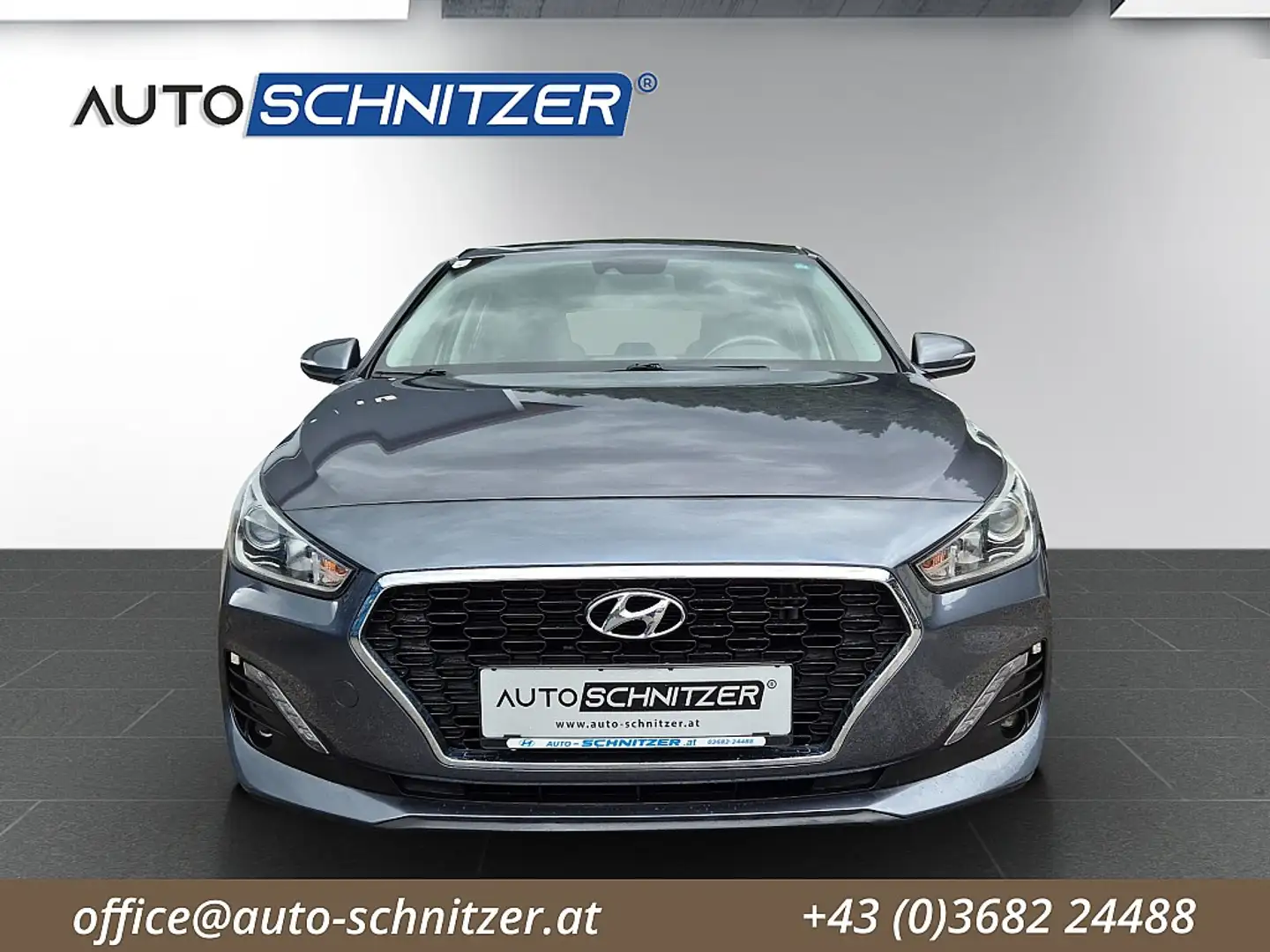 Hyundai i30 1,6 CRDi Level 3 Grijs - 2