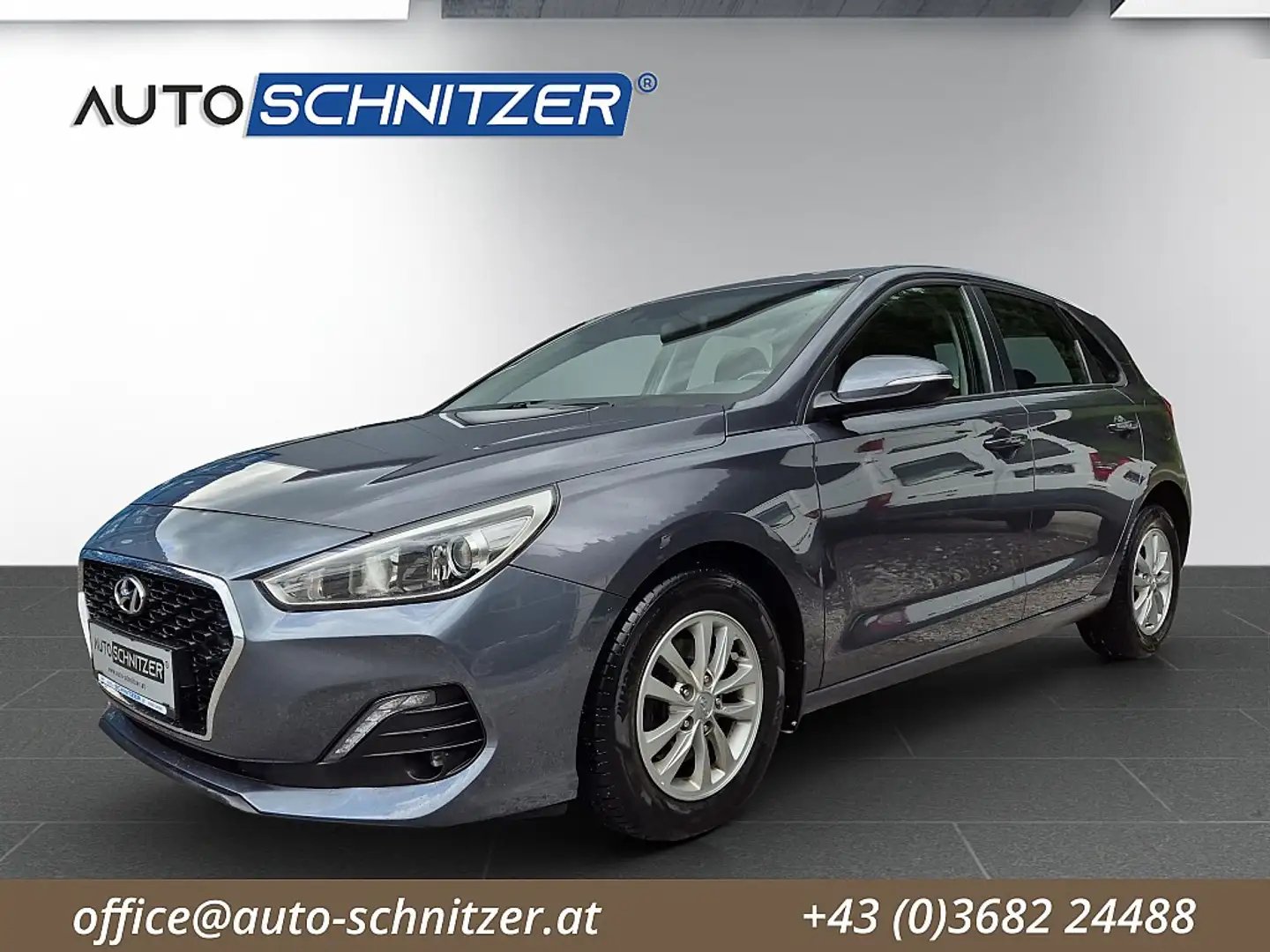 Hyundai i30 1,6 CRDi Level 3 Grijs - 1