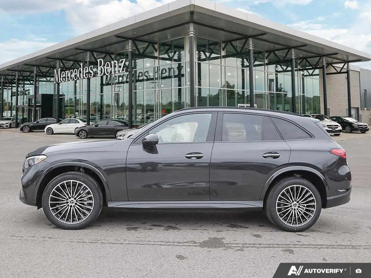 Mercedes-Benz GLC снимка Mercedes-Benz GLC