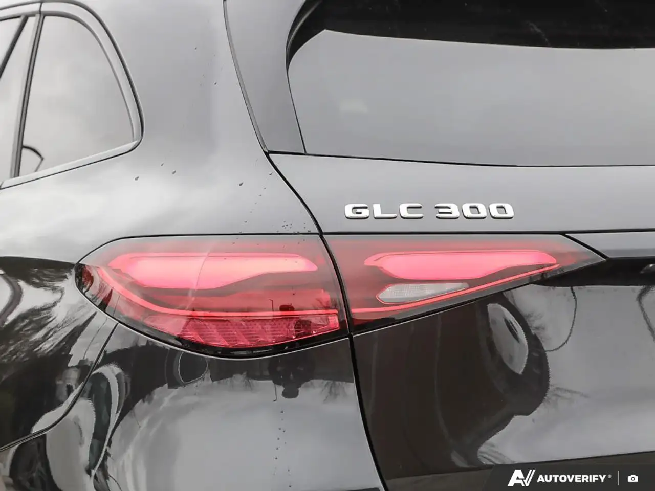 Mercedes-Benz GLC снимка Mercedes-Benz GLC