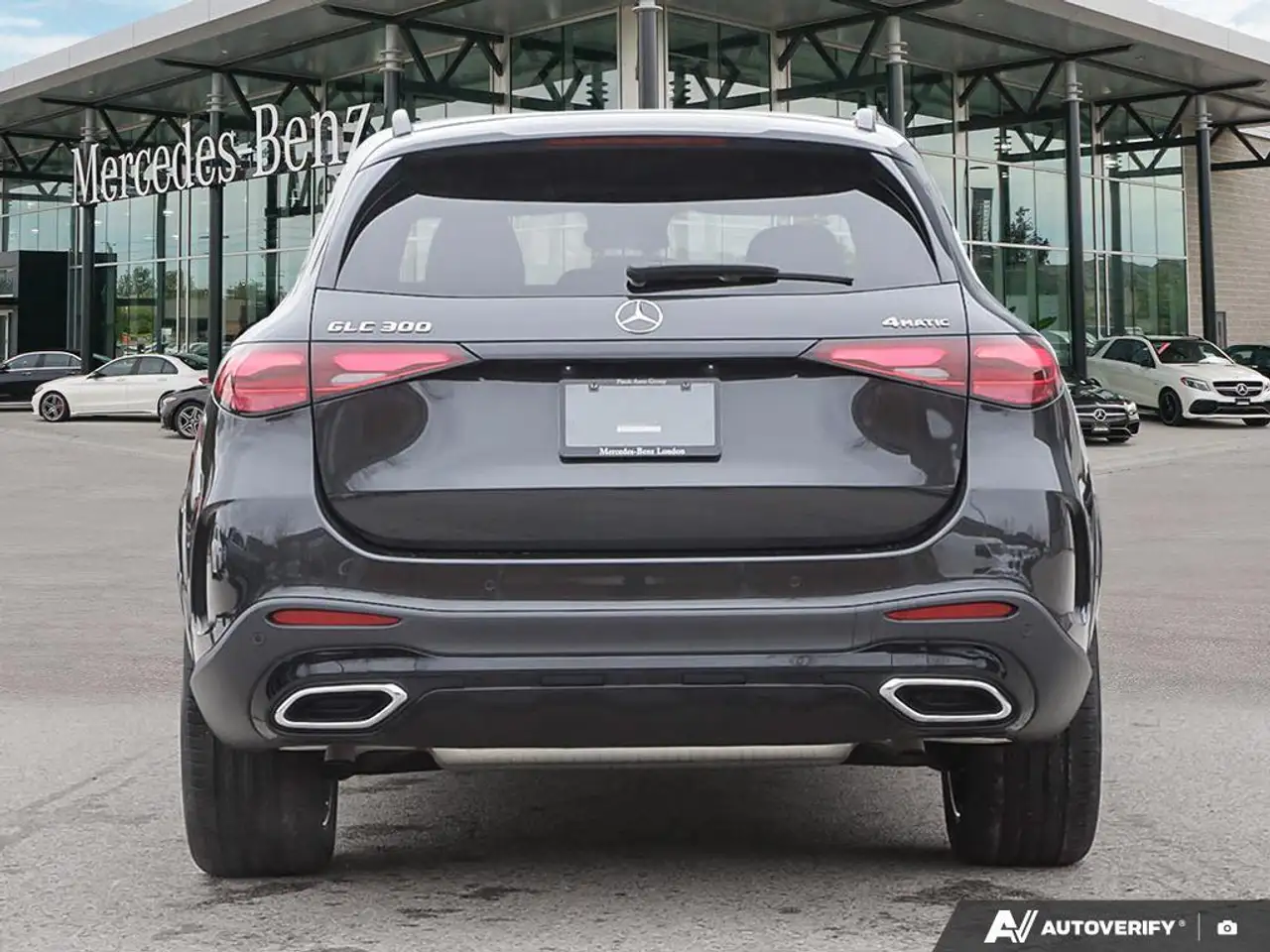 Mercedes-Benz GLC снимка Mercedes-Benz GLC