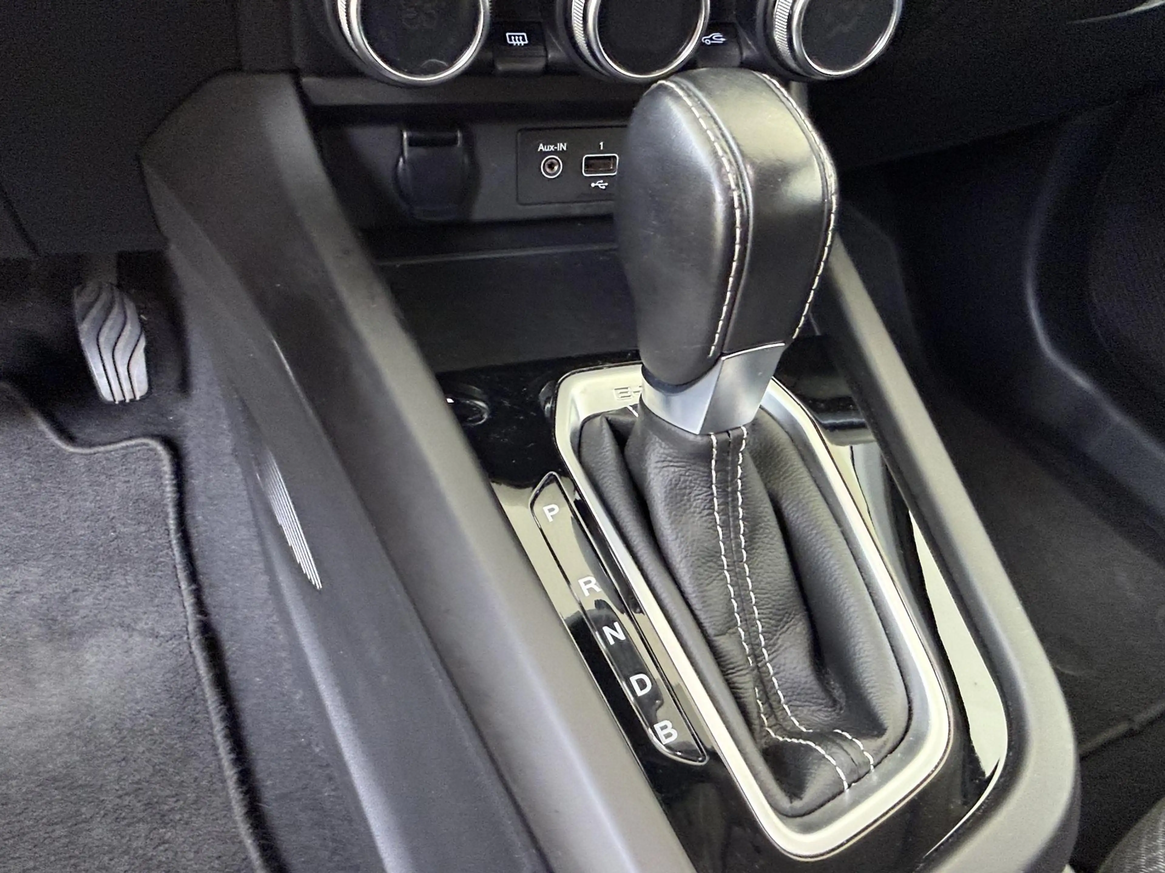 Renault Arkana 1.6 E-Tech Hybrid 145 Intens — photo 14
