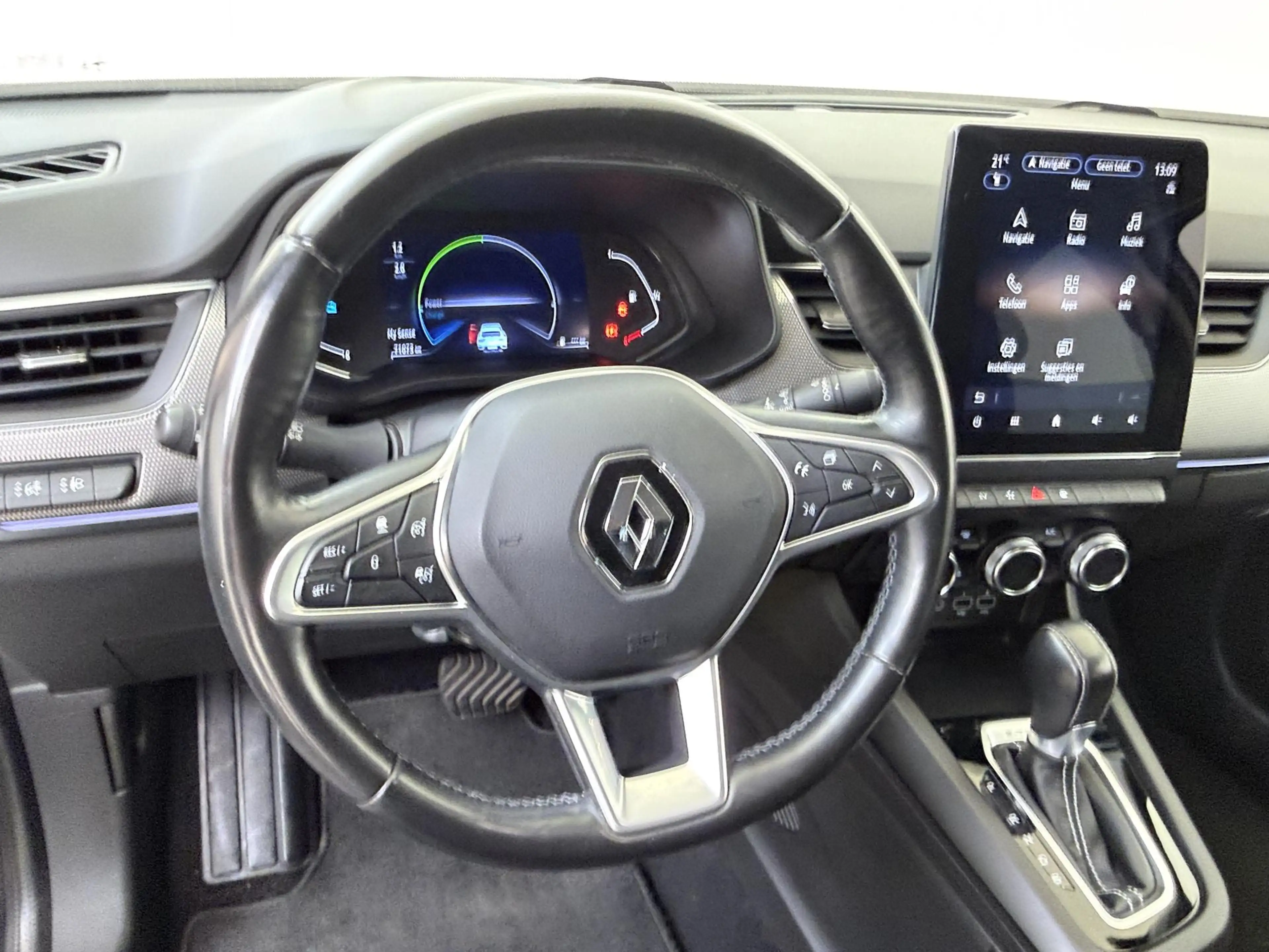 Renault Arkana 1.6 E-Tech Hybrid 145 Intens — photo 10