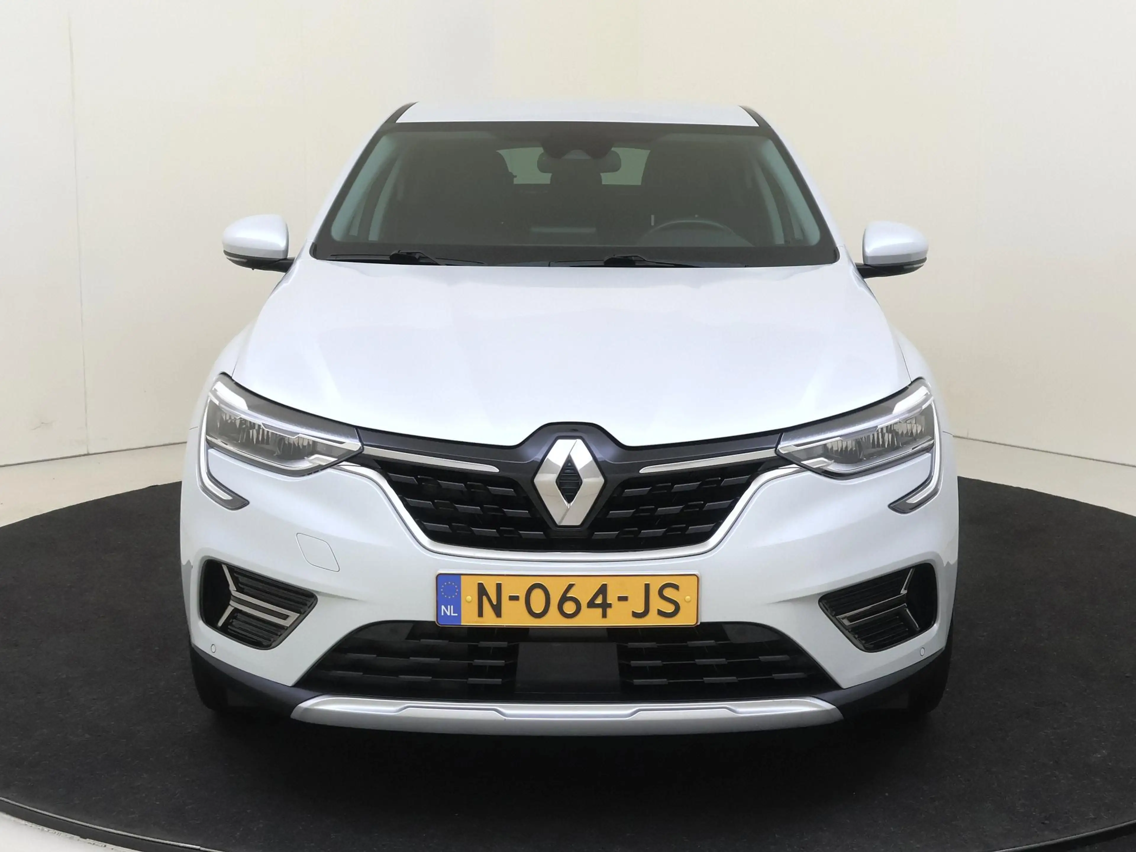 Renault Arkana 1.6 E-Tech Hybrid 145 Intens — photo 6