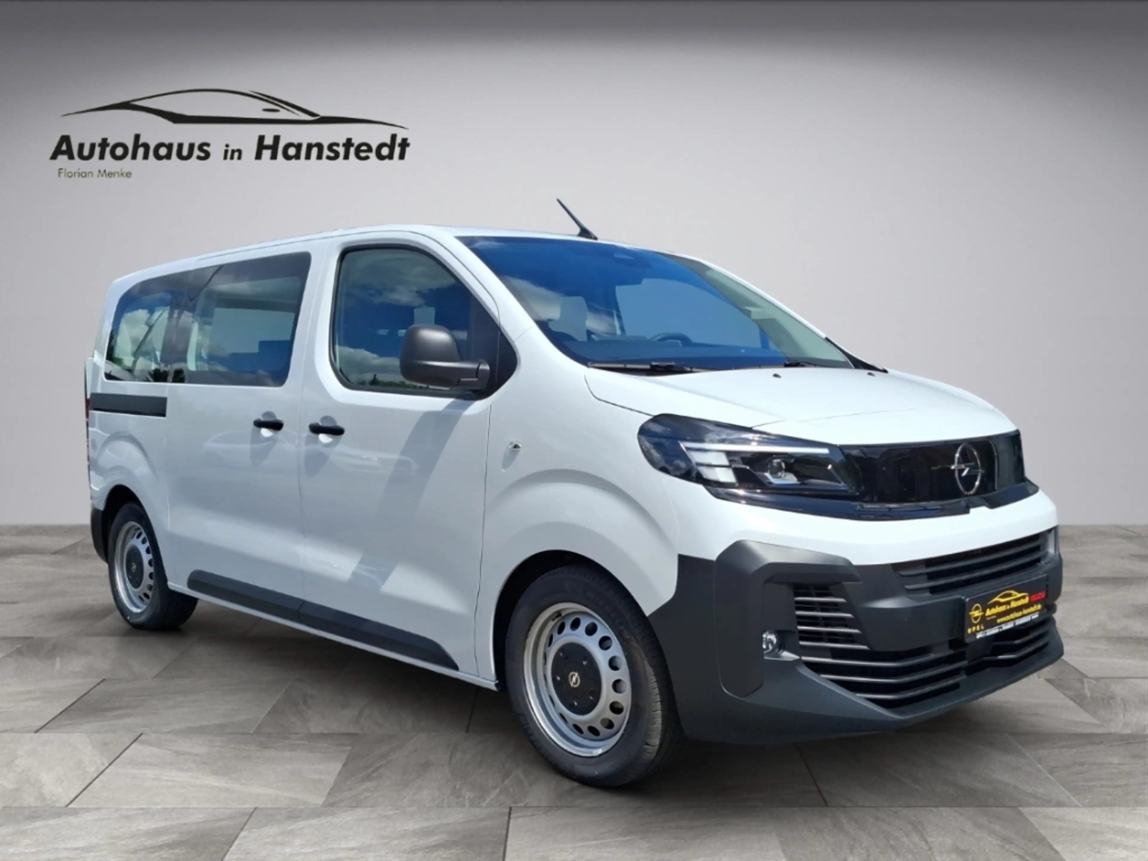 Opel Vivaro Kombi 2.2 Diesel 180 PS 8 AT LED 9 Sitze Navi Touc — photo 9