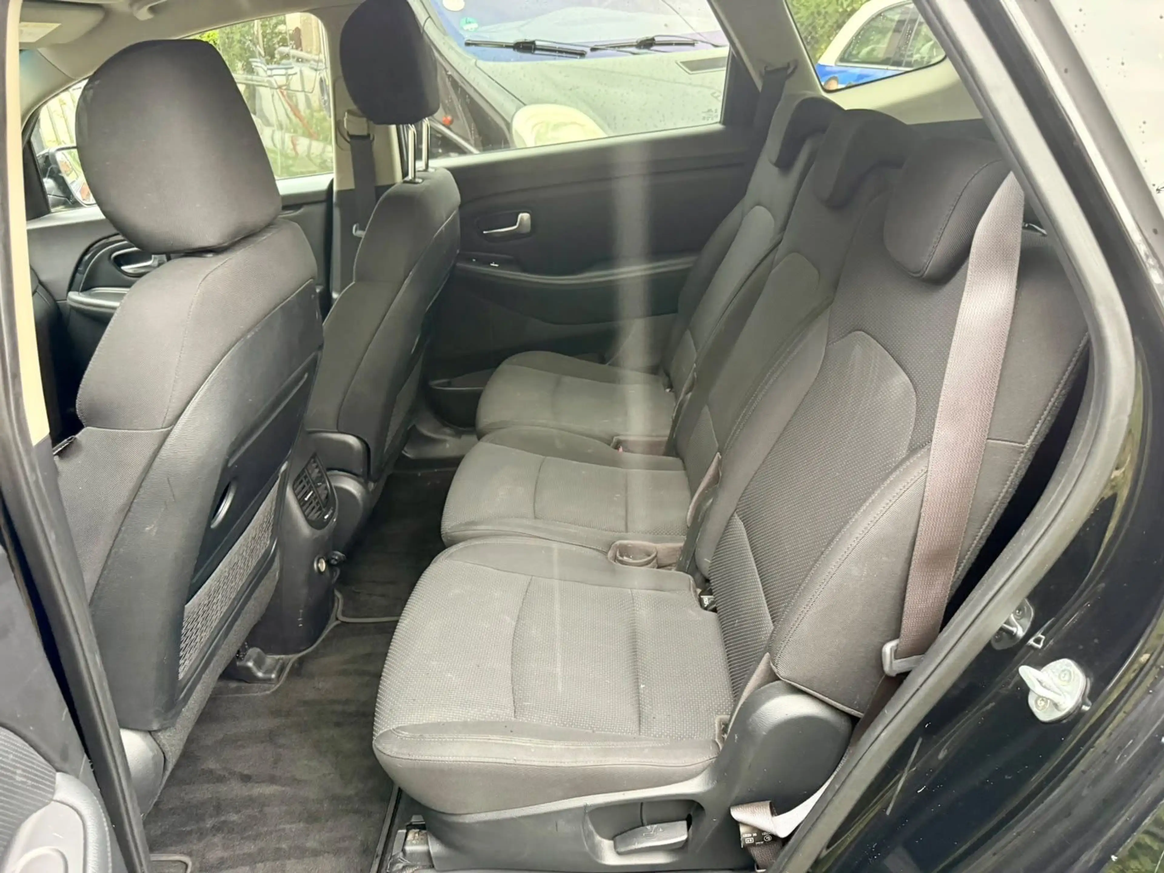 Kia Carens 7 Sitze - AHK - Sitzh. - Kamera — photo 6