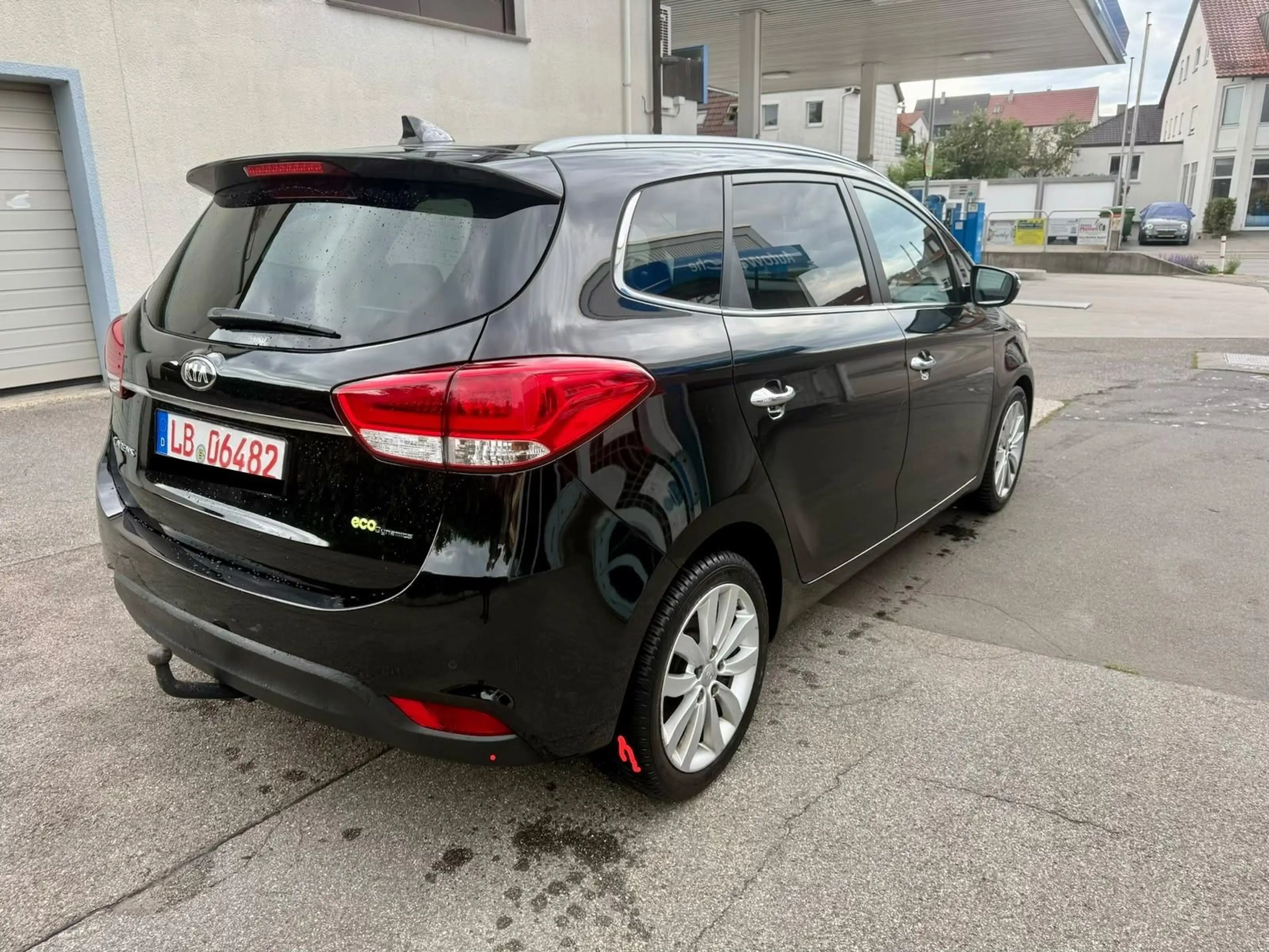 Kia Carens 7 Sitze - AHK - Sitzh. - Kamera — photo 3
