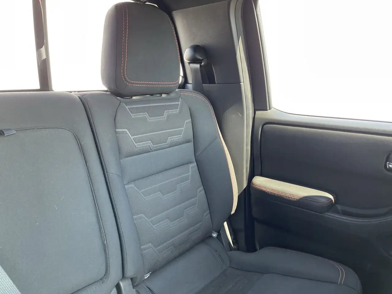 Nissan Frontier photo Nissan Frontier