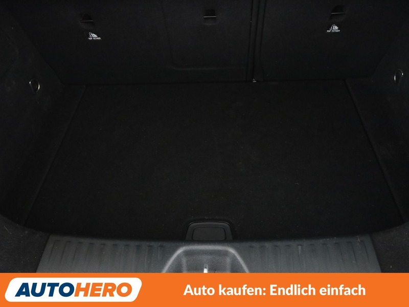 Mercedes-Benz A 180 A 180 BlueEfficiency AMG Sport Aut. *LED*NAVI* — photo 17